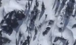 Kletterpartie mit dem Schneemobil