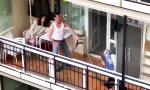 Lustiges Video : Balkon-Freddy