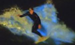 Funny Video : Biolumineszenz-Surfen
