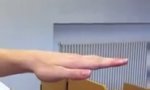 Funny Video : Hand ausschütteln