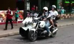 Lustiges Video : Motorrad mit Surroundanlage