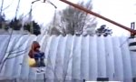 Lustiges Video - Karussell mit Düsenantrieb