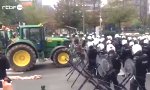 Movie : Traktor vs Polizei
