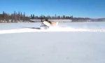 Schneedrift mit dem Kleinflugzeug