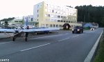 Mit dem Flugzeug auf Arbeit