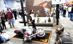 Lustiges Video : HowTo - So hebt man eine Harley auf
