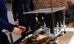 Lustiges Video : Elektromagnetische Levitation
