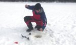 Funny Video : Dicker Fang beim Eisfischen