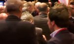 Funny Video : Mehltaufe des französischen Präsidentschaftskandidaten