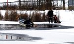 Lustiges Video : Reh aus dem Eis befreien