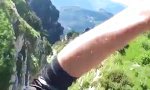 Lustiges Video : Mit dem Glider durch die Schluchten