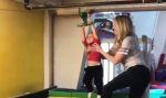 Funny Video : Spaß im Indoor-Spielplatz
