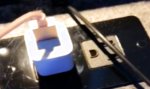 Lustiges Video : Warum lädt das Handy bloß nicht?