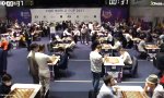 Funny Video - Handschlag in da Chess Hood