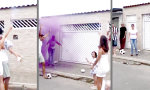 Funny Video : Hurra, es wird Lila