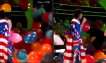 Lustiges Video : Keith Richards, der De-Fender