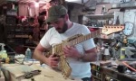 Funny Video : Electric Guitar Model AK-47