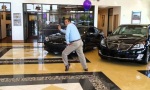Funny Video - So verkauft man bei Hyundai